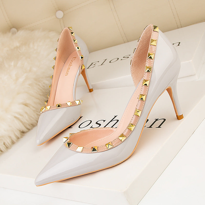 Cazia D’Orsay Patent Leather Heels