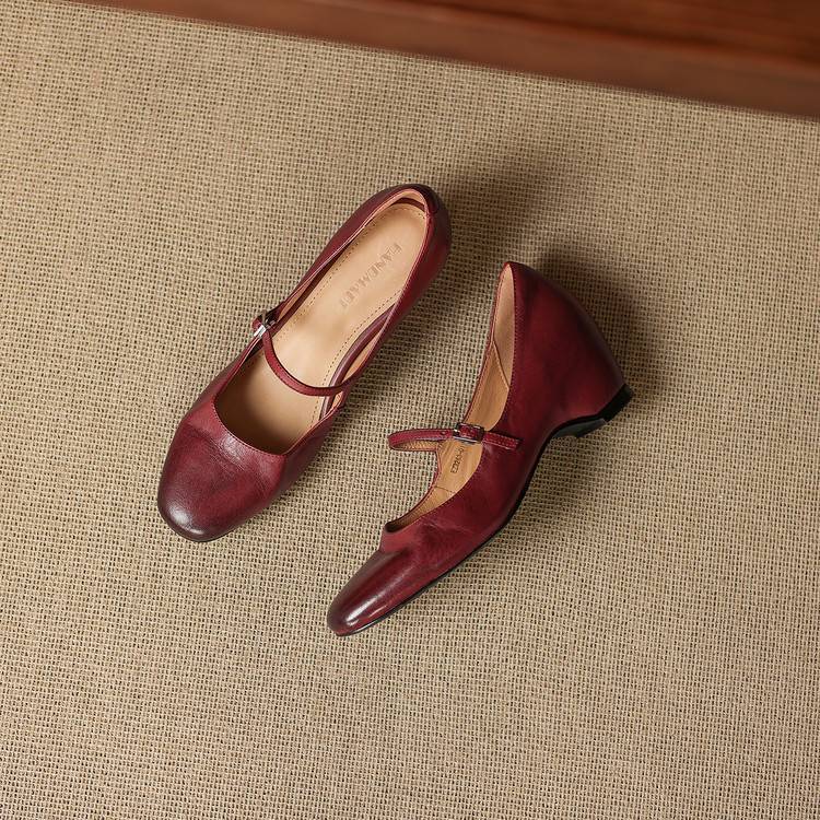Ryla Genuine Leather Pumps