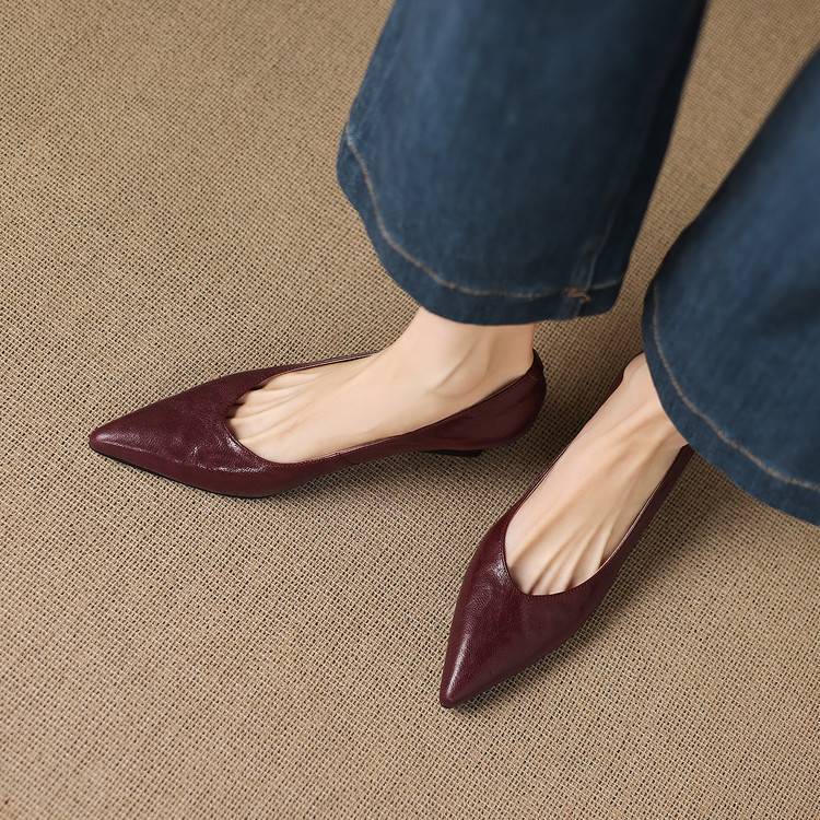 Fiara Genuine Leather Wedge Heel Pumps