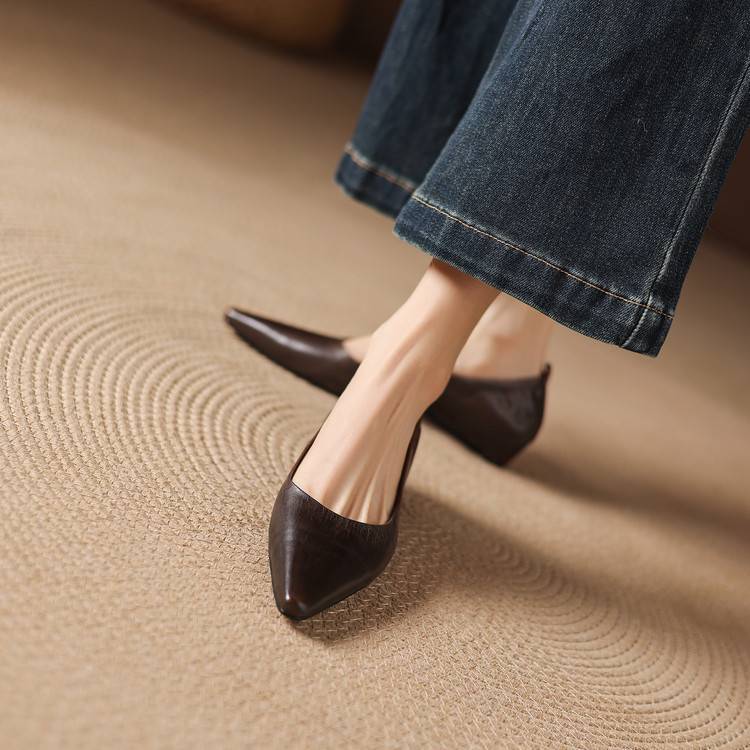 Belin Genuine Leather Pointed-Toe Pumps