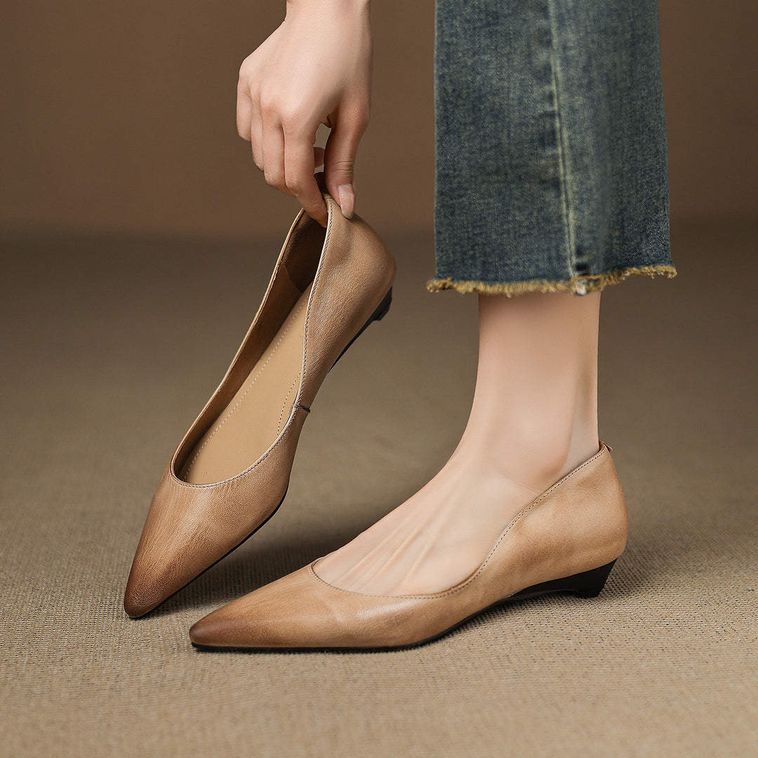 Erla Genuine Leather Pointed Toe Flats