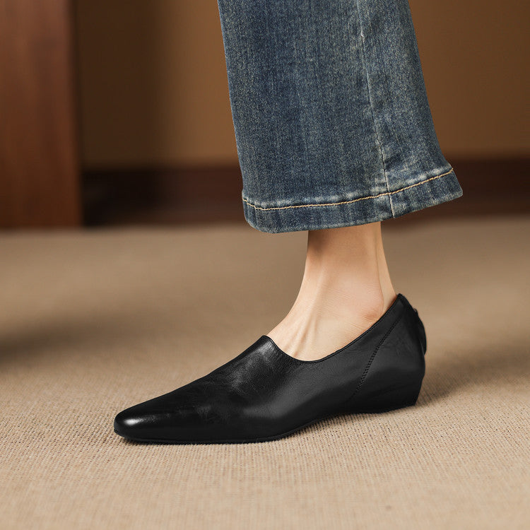 Halen Genuine Leather Pumps