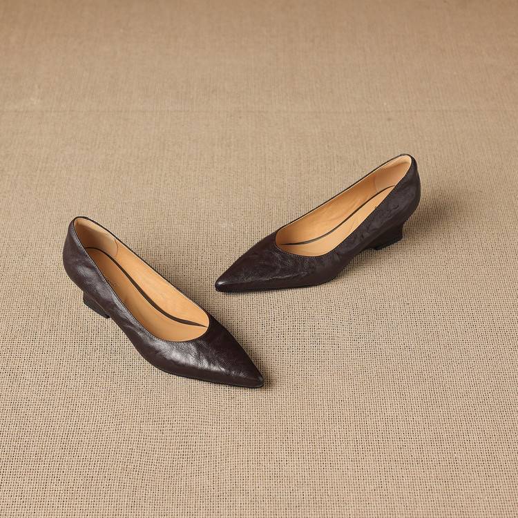 Fiara Genuine Leather Wedge Heel Pumps