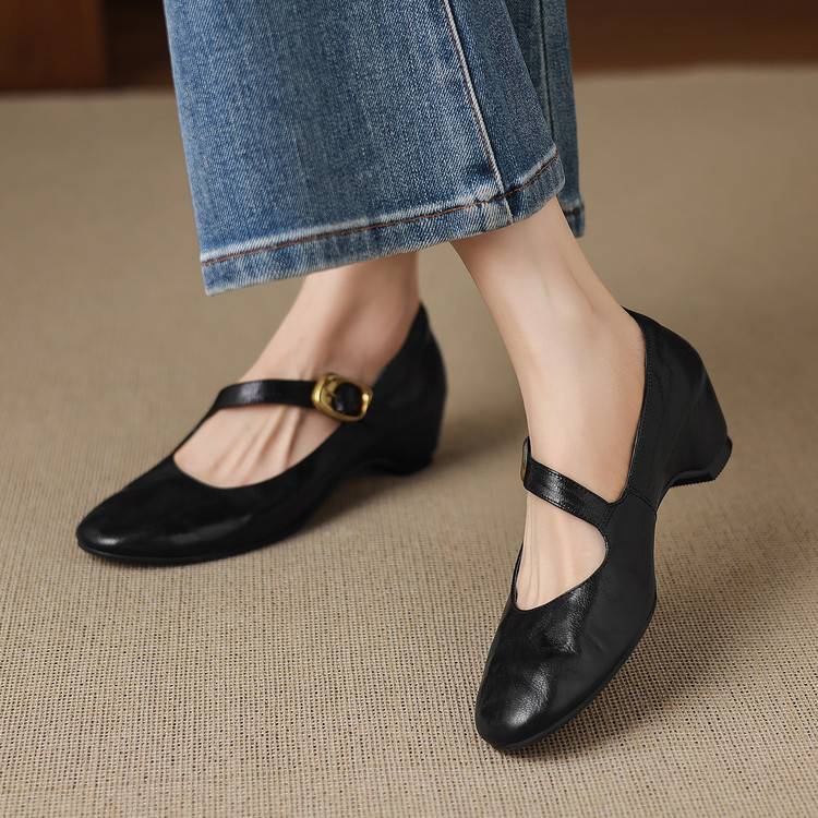 Givry Genuine Leather Heels