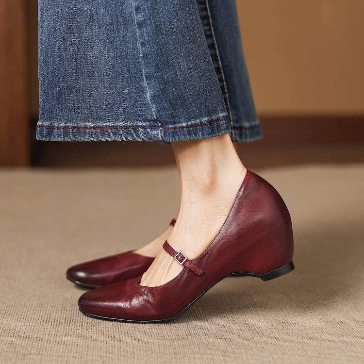 Ryla Genuine Leather Pumps