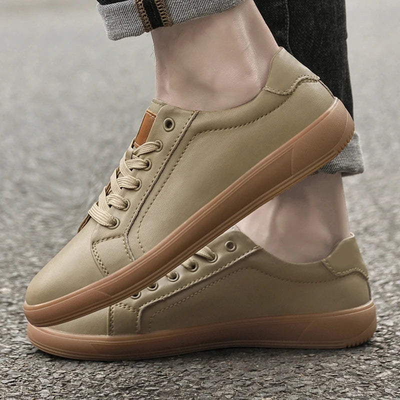 Camino Genuine Leather Sneaker