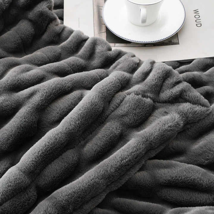 Faux Fur Throw Blanket