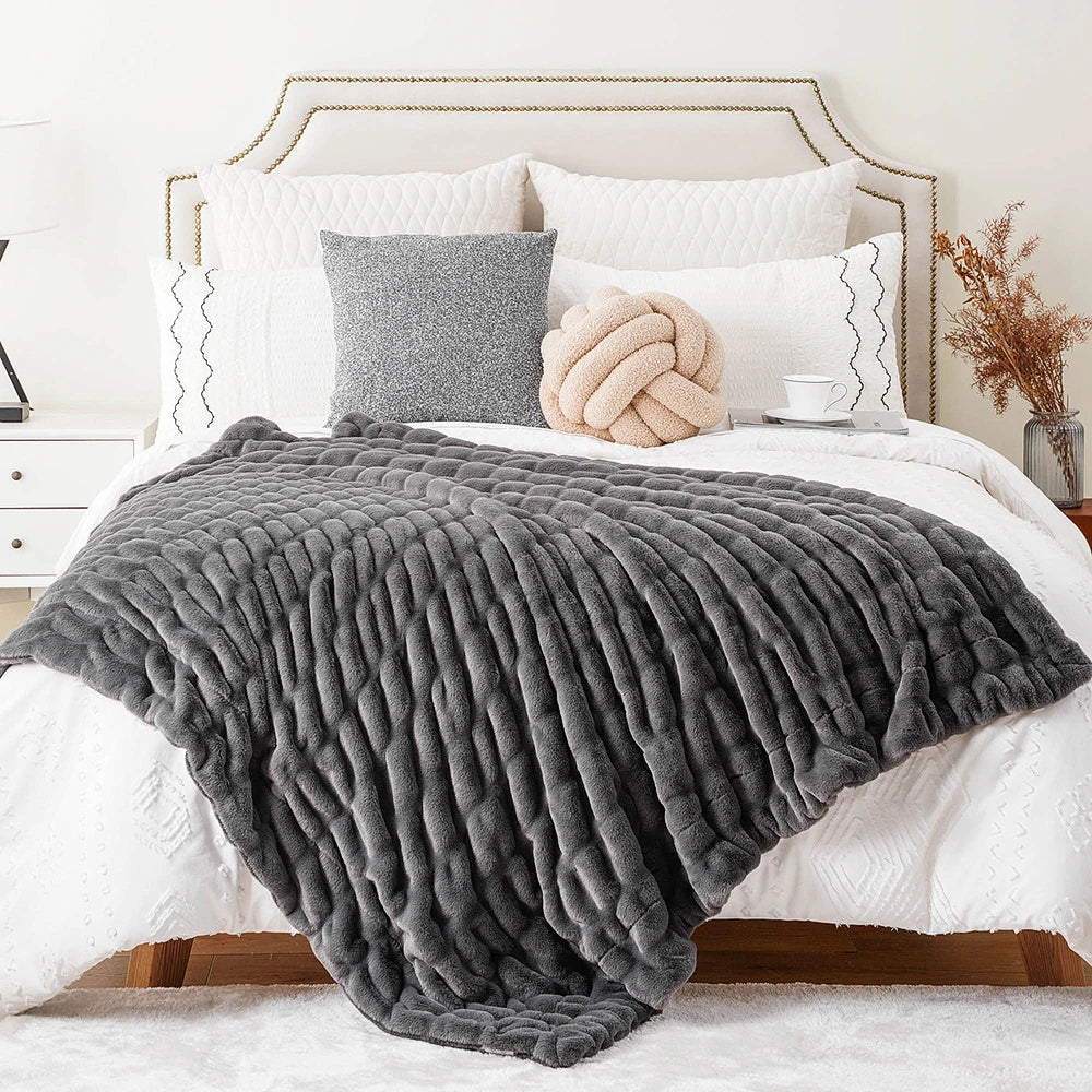 Faux Fur Throw Blanket