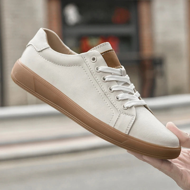 Camino Genuine Leather Sneaker