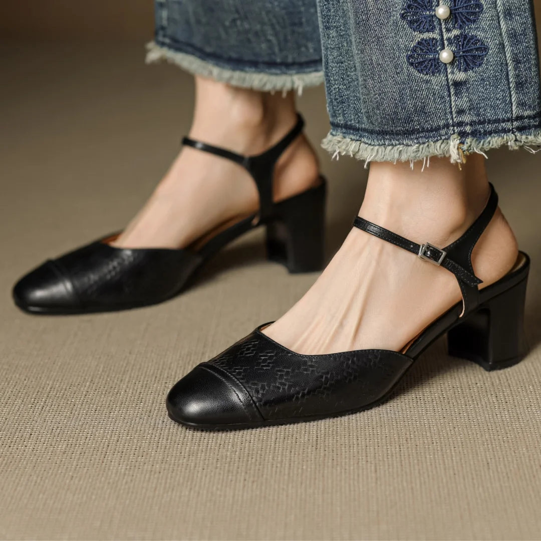 Neiro Genuine Leather Pumps