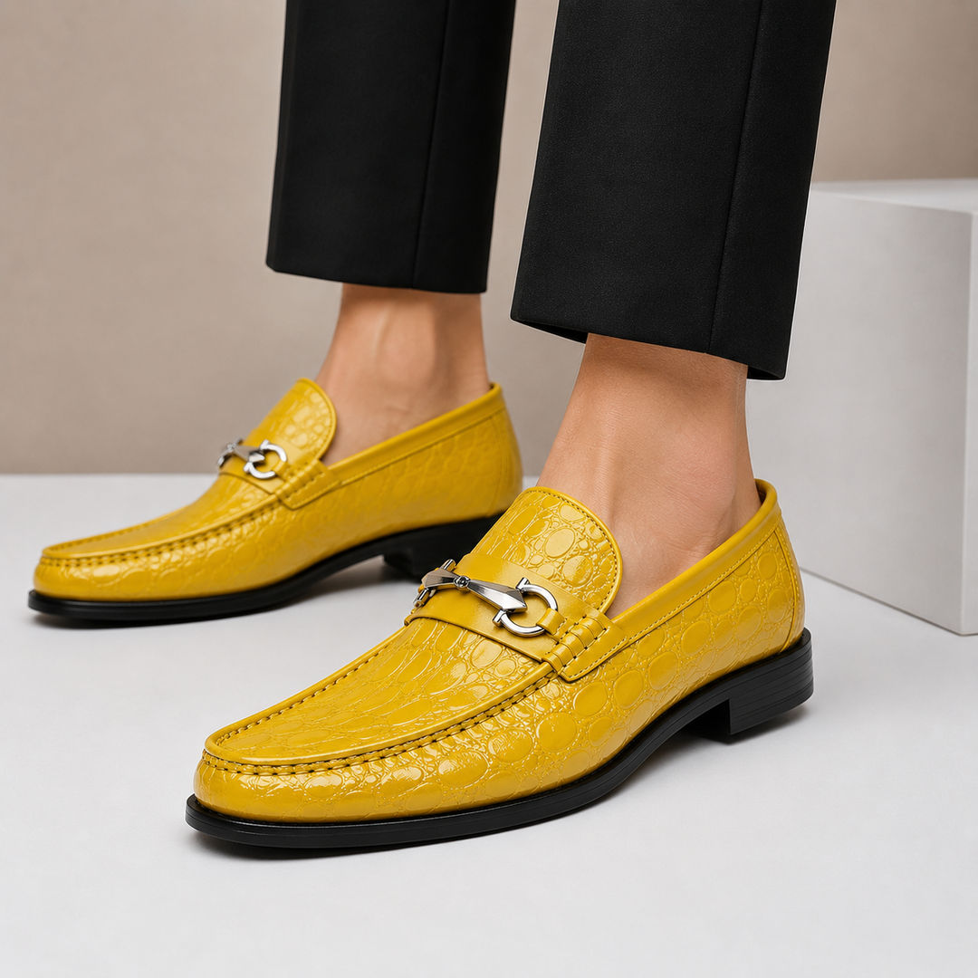 Carvano Cowhide Leather Loafers