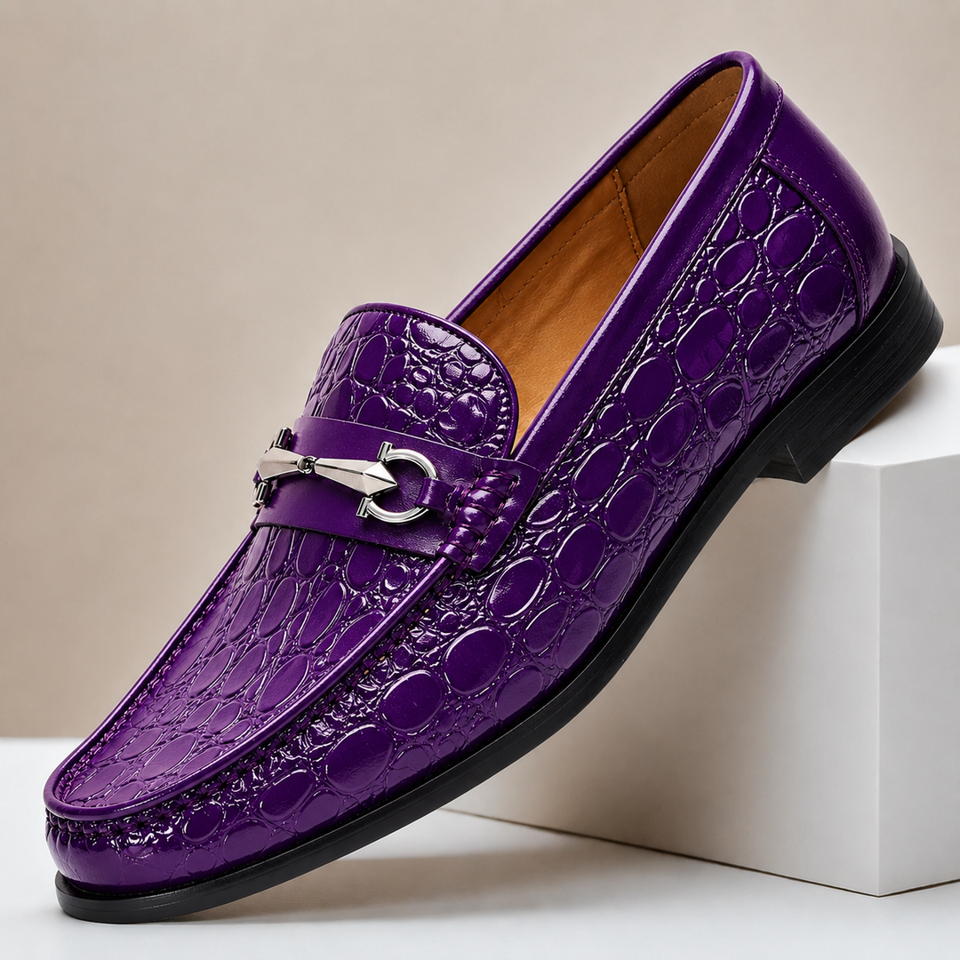Carvano Cowhide Leather Loafers